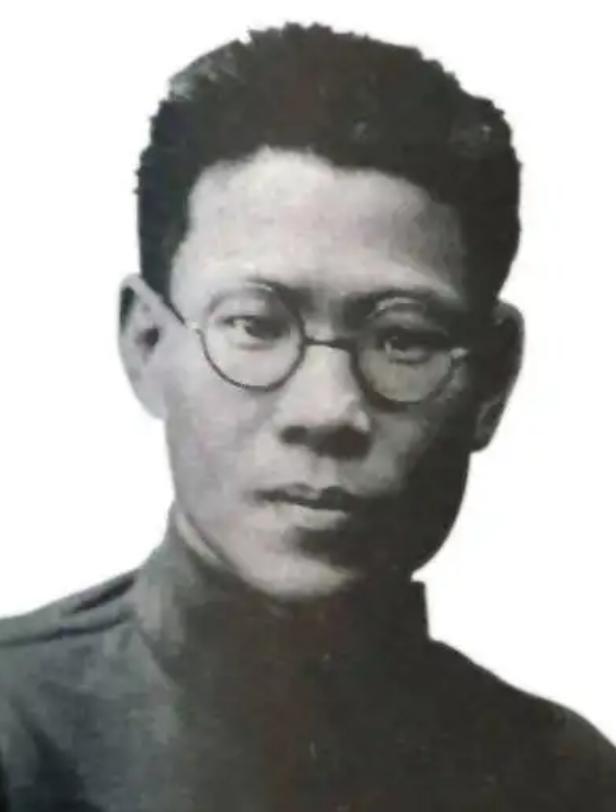 1920年，一位病入膏肓的老师在临终前给好友写了一封信，信中只说了一句话："救国