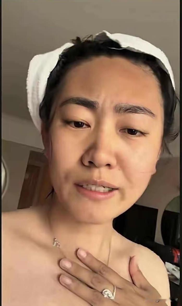 选美大赛的时候，你如花似玉勇夺第一！短短几年的光景啊，竟然不注重保持自己的身体！