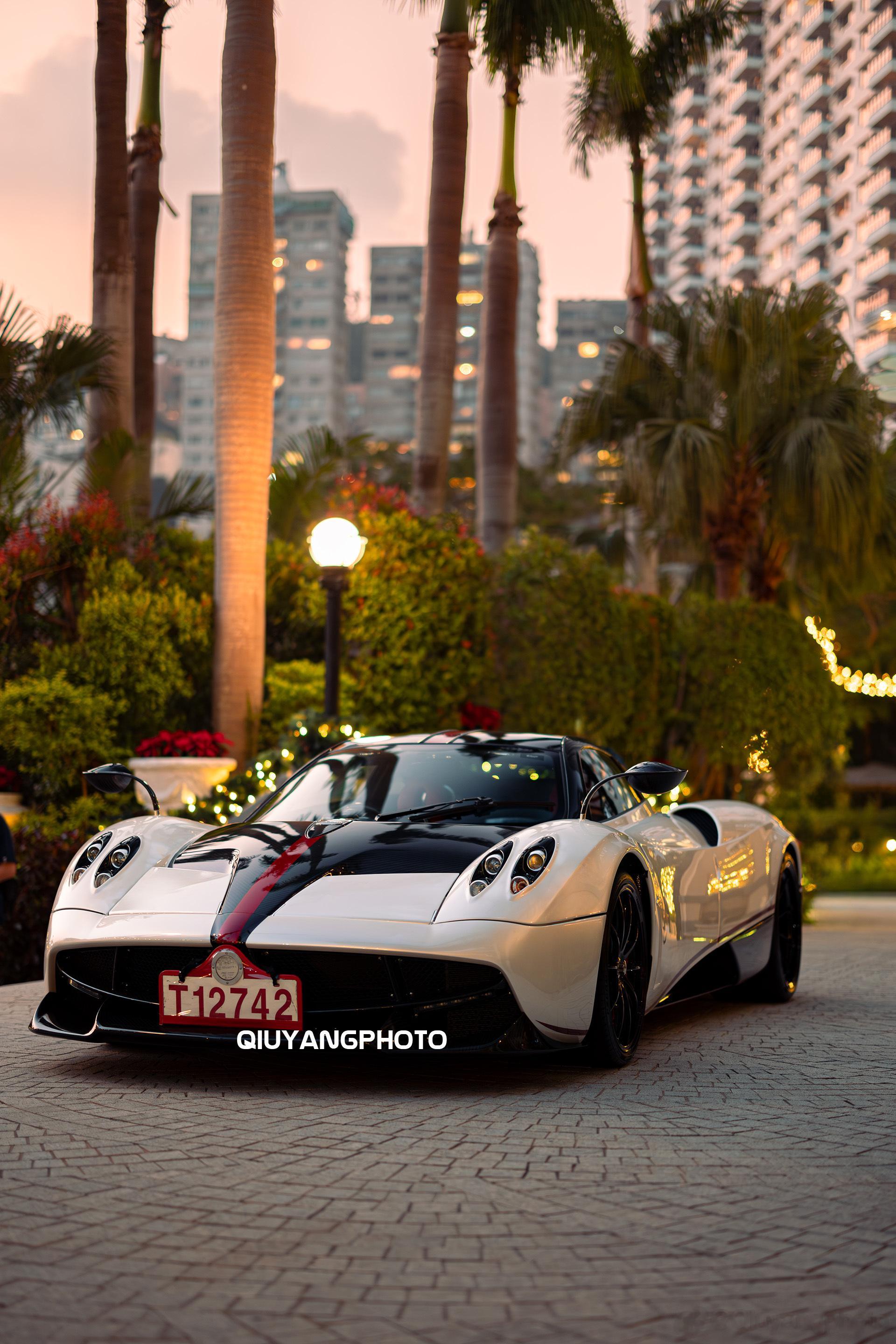Pagani Huayra Tempesta #cars01豪车拍# 圣诞节快乐