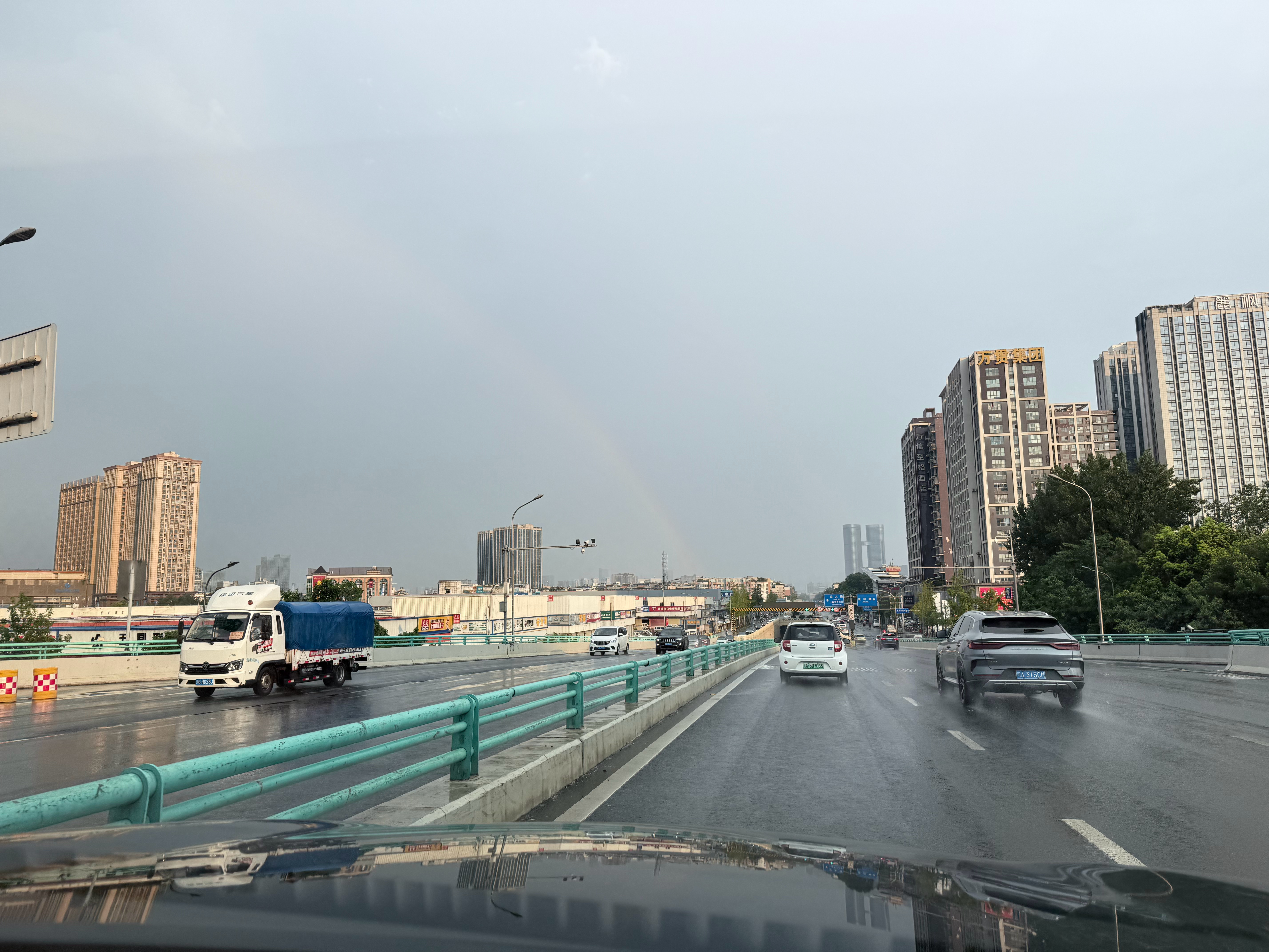 遇见双彩虹！！🌈幸运~许愿檀健次和T-HooHoo们身体健康，一切顺利，永远相