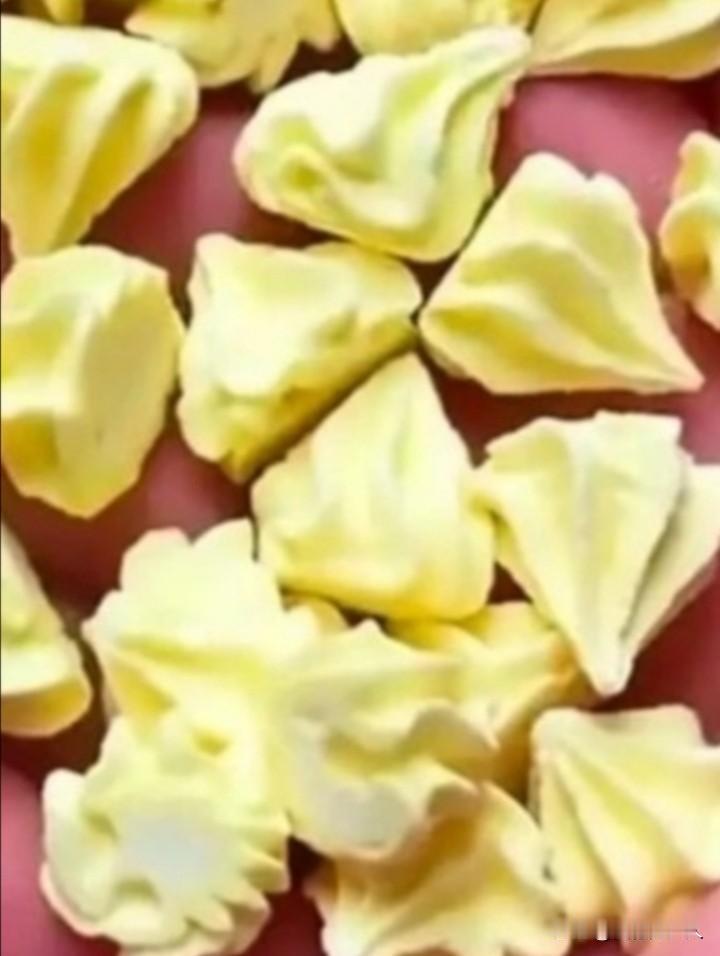 ”宝塔糖”，有个俗名，我不说，留给朋友说。但藏着的中苏友好估计每10万人最多一人