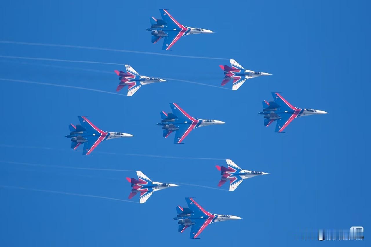 2025南昌飞行大会，又被苏35S“偷家”了，太帅了！

不论哪个航展，有俄罗斯