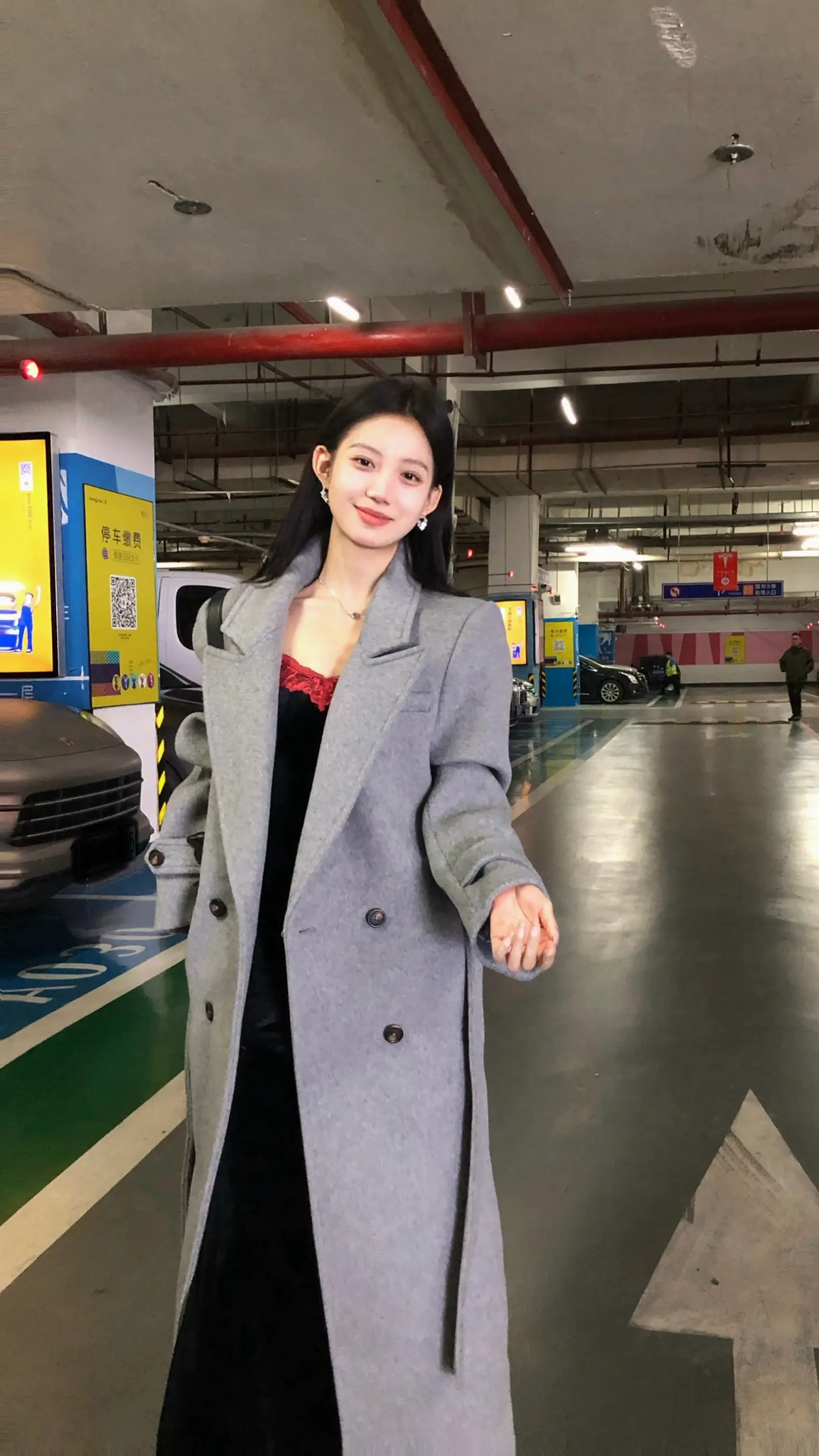 女孩子当然要尝试不同风格啦