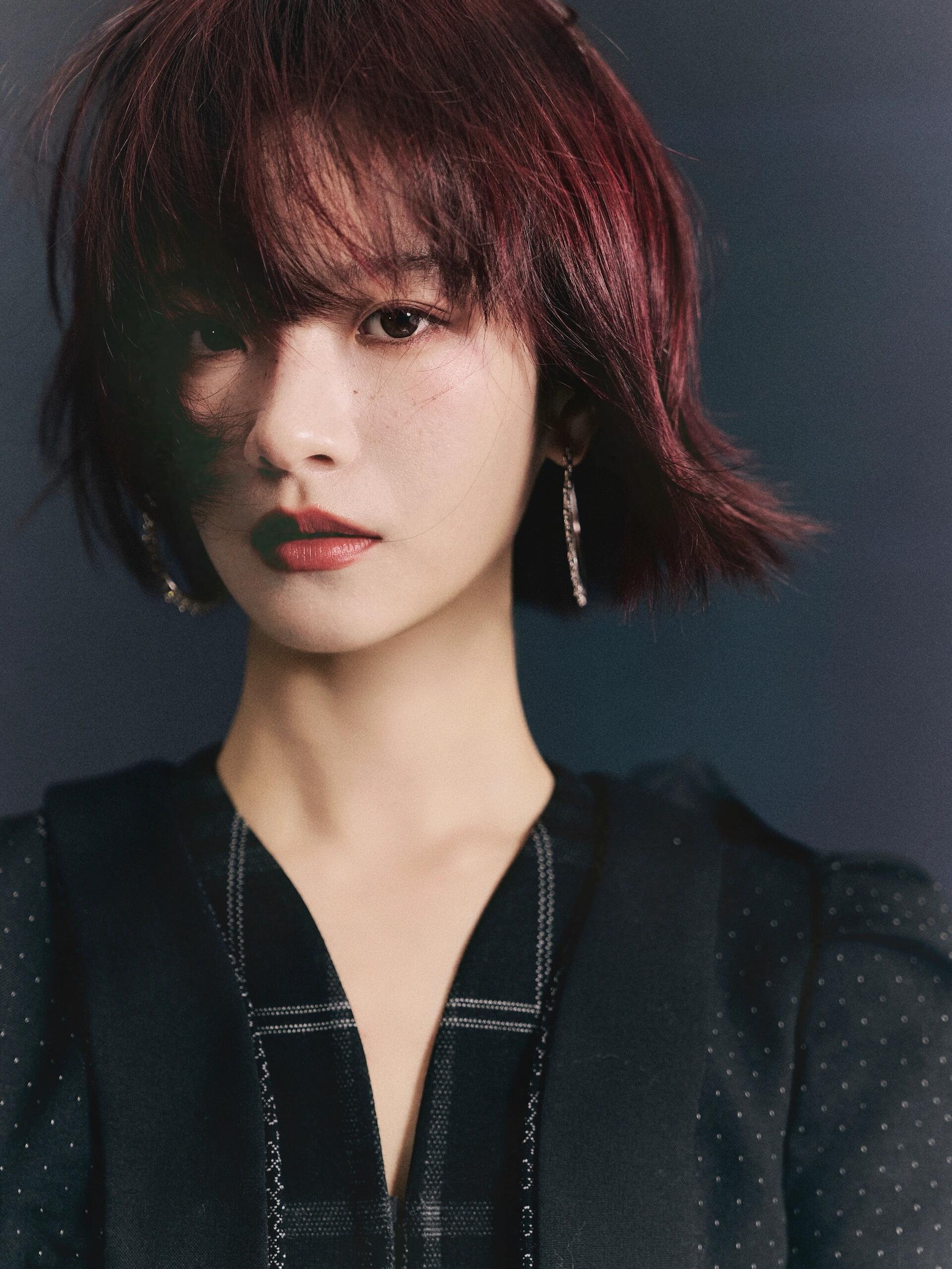 李庚希✖️暗夜玫瑰·红发酷感随性气质[期待] ​​​
