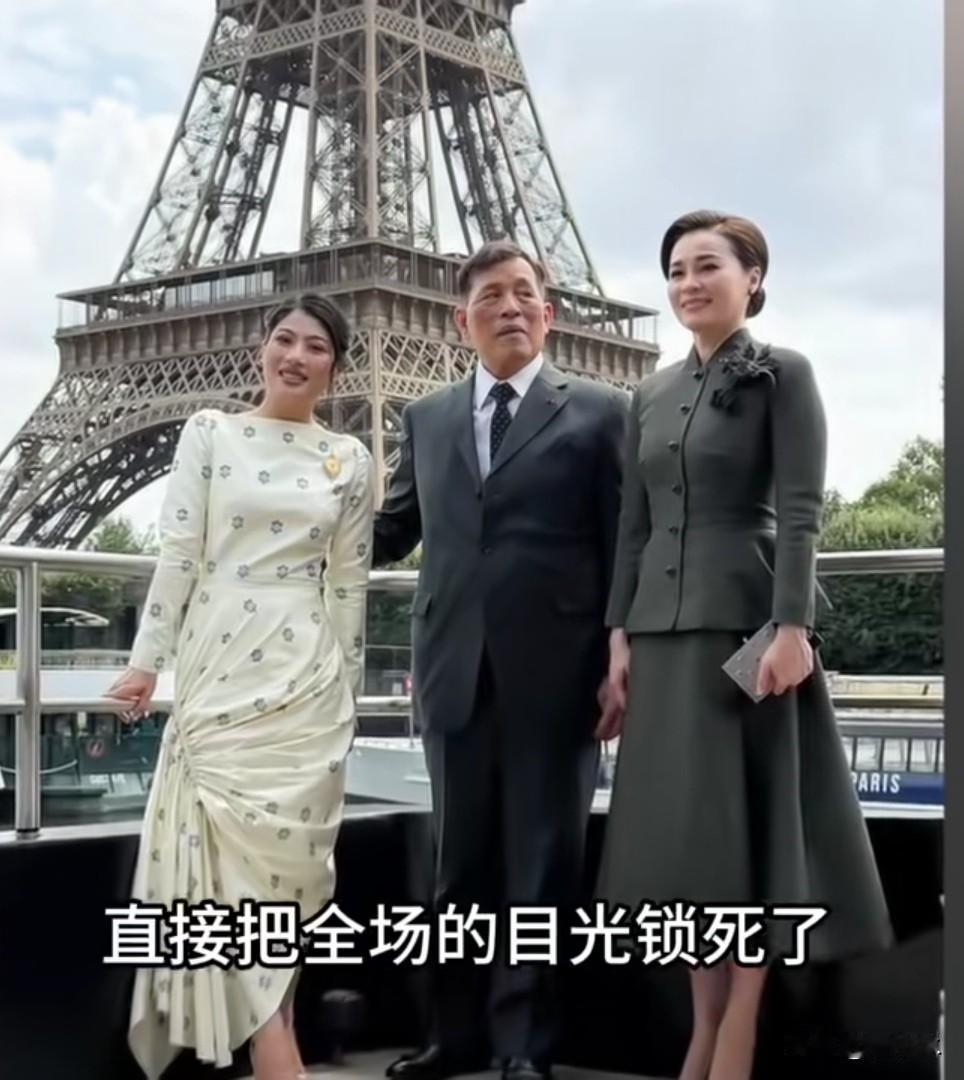 2026年6月30日巴黎国事访问，苏提达王后身着深橄榄绿手工泰丝套装亮相凯旋门献