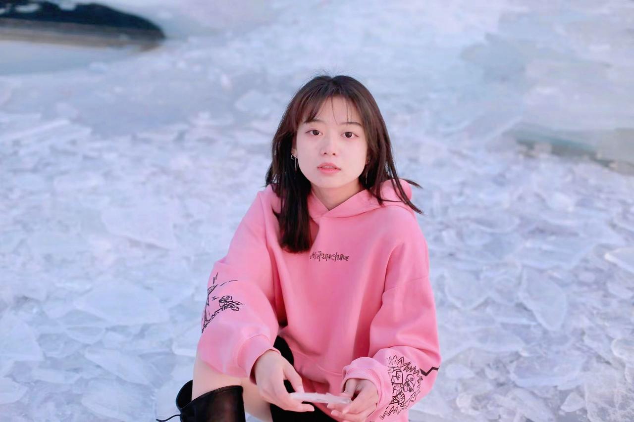 人像摄影约拍 少女写真 冰美女粉色系穿搭 我镜头里的美女原创原图直出照片