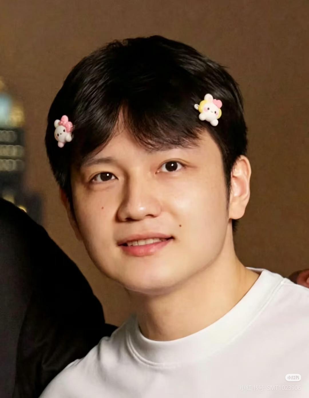 真好玩嘿嘿！
樊妮儿～[[偷笑]][偷笑]