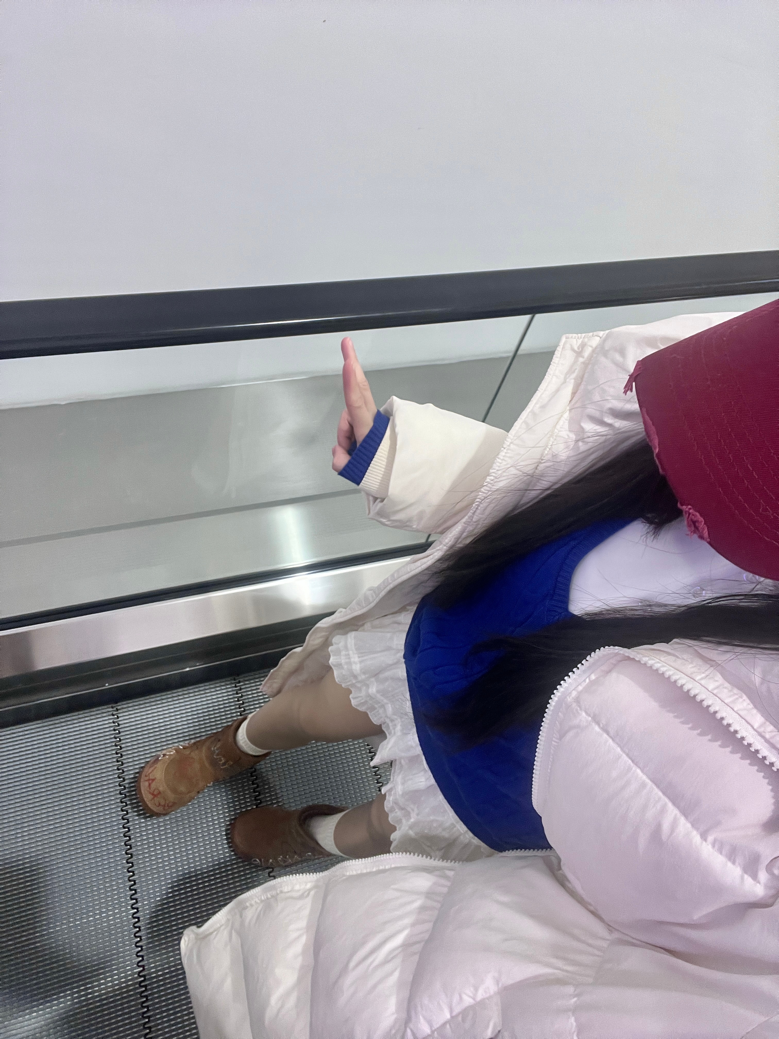 莓烦恼的克莱茵蓝  