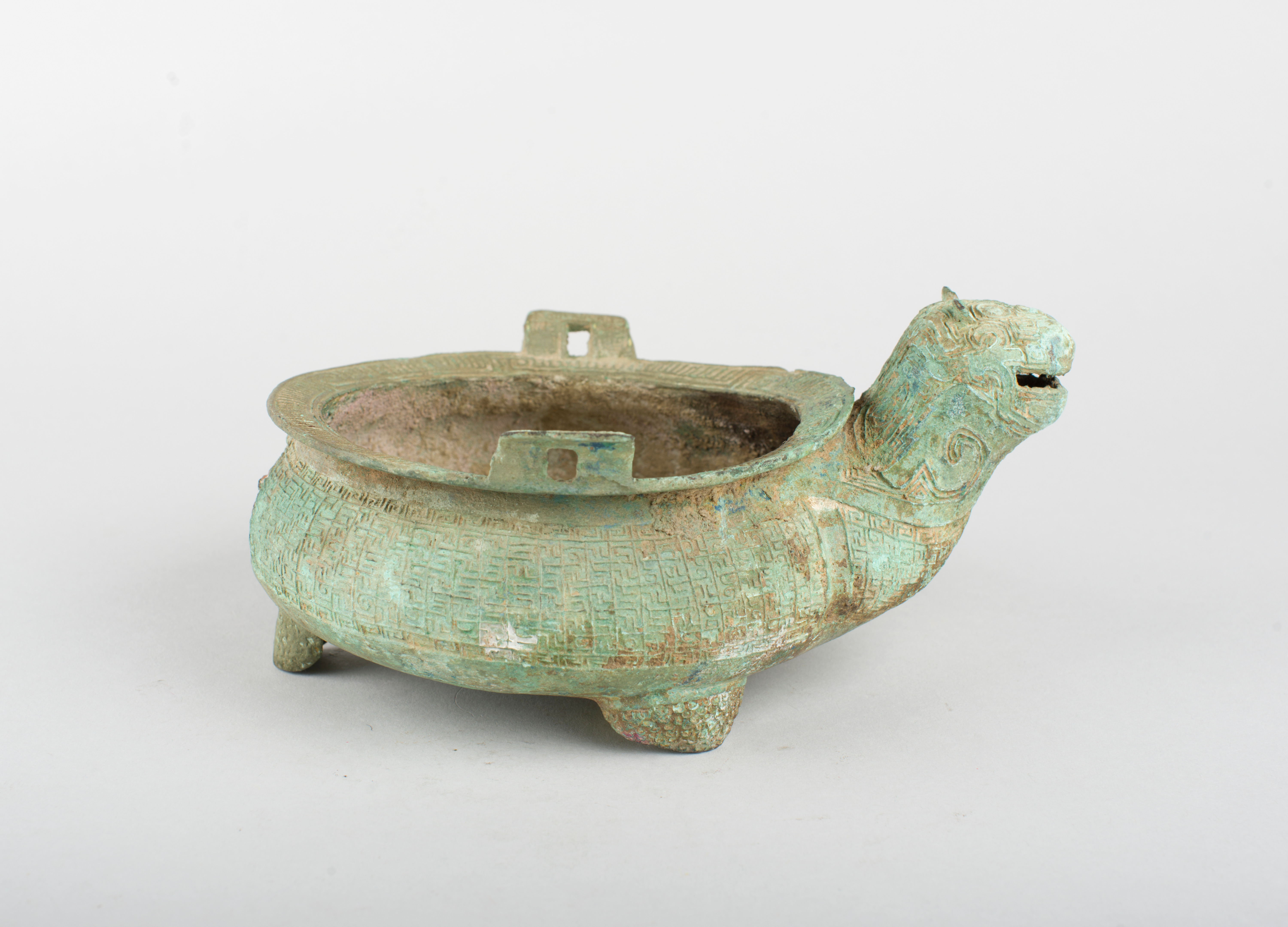 每天一件青铜器 美国圣路易斯美术馆收藏的东周时期兽首匜. 是淮夷的作品, 所以器