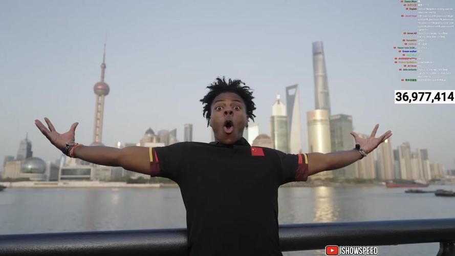 被誉为“中东第一网红”的科威特博主阿波哥（AboFlah），全网粉丝近7000万