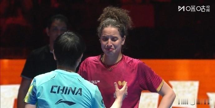 澳门夜见证国乒奇迹：孙颖莎王楚钦双双4:3死里逃生，这才是顶级大心脏！
    