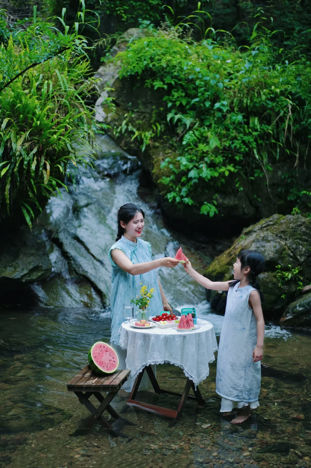 冰镇式夏天｜溪边野餐才是打开夏天的仪式感