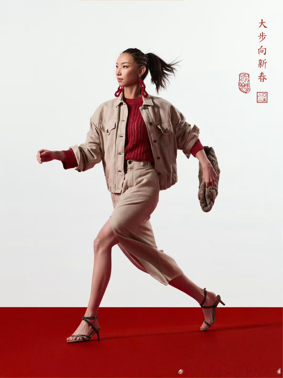 品牌开始押宝了，那尔那茜出镜BrunelloCucinelli新春广告。听说她目