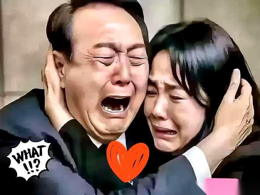 硬汉人设，塌了。
之前死活不配合，说自己身体不好，一副“你能奈我何”的架势。
结