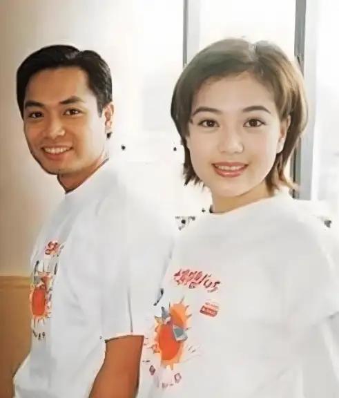1997年，贫穷的郭晋安，向相恋4年的女友刘小慧求婚。没想到，刘小慧直接拒绝！转