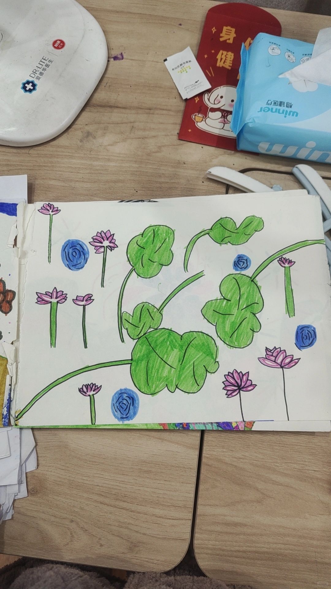 画的真棒啊孩子特爱画画