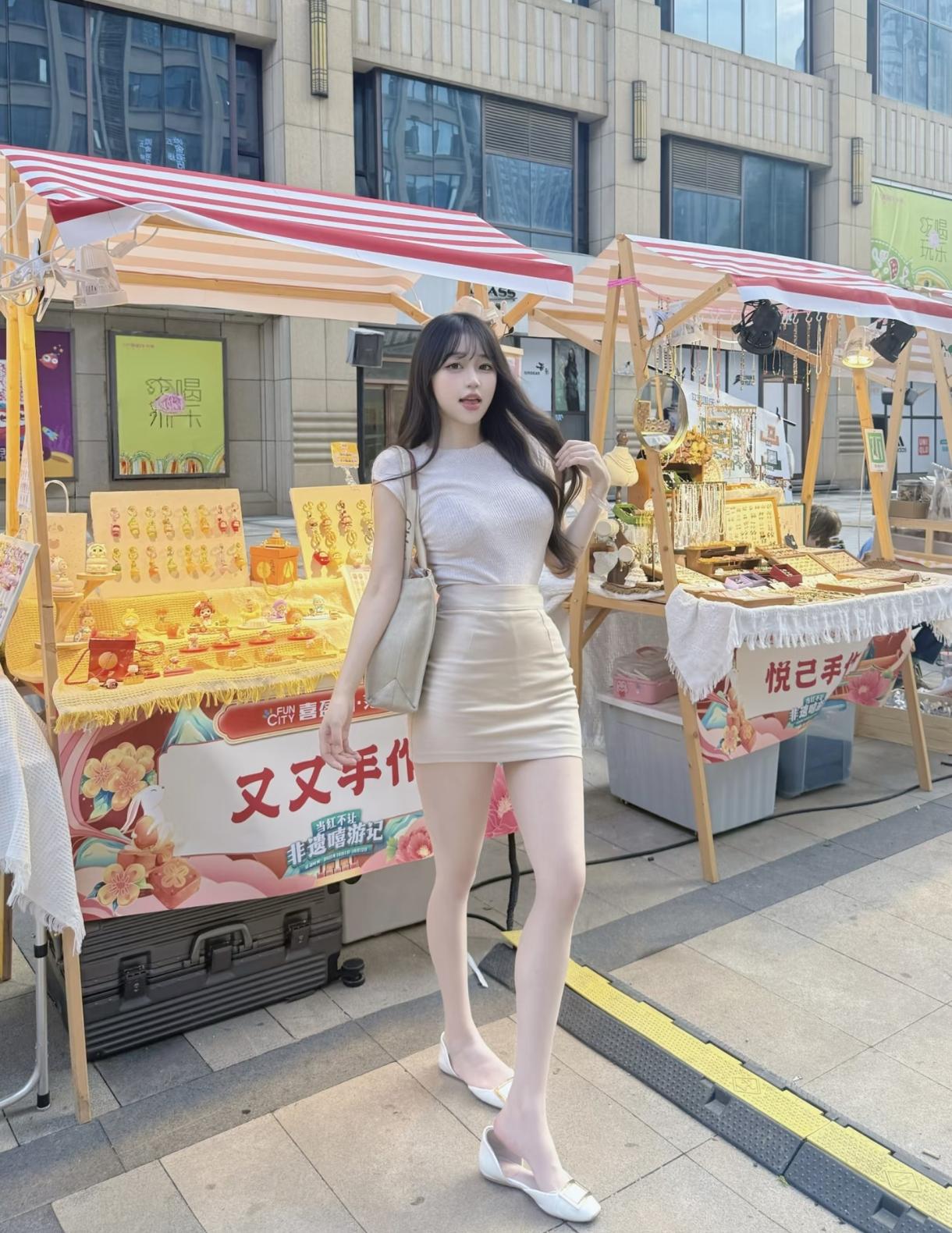 这么拍照不美嘛？你认为哪种穿搭最时尚,最漂亮? 身材一般的人怎样穿搭才能显腿长