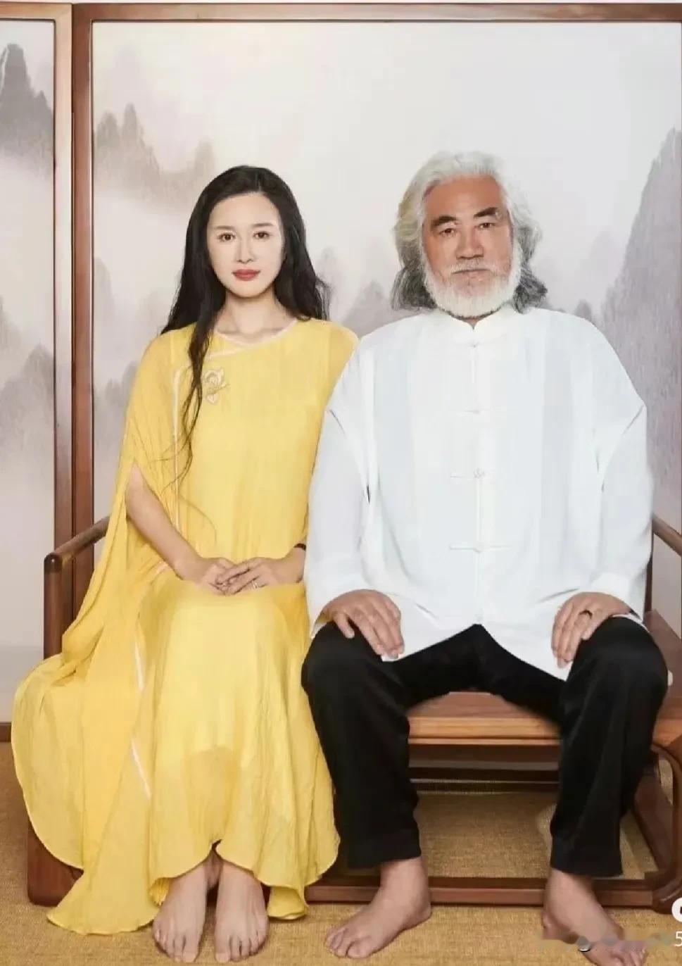 男人至死是少年
这句话在张大导演身上验证了，比他小41岁小娇妻又怀龙宝宝了，当初
