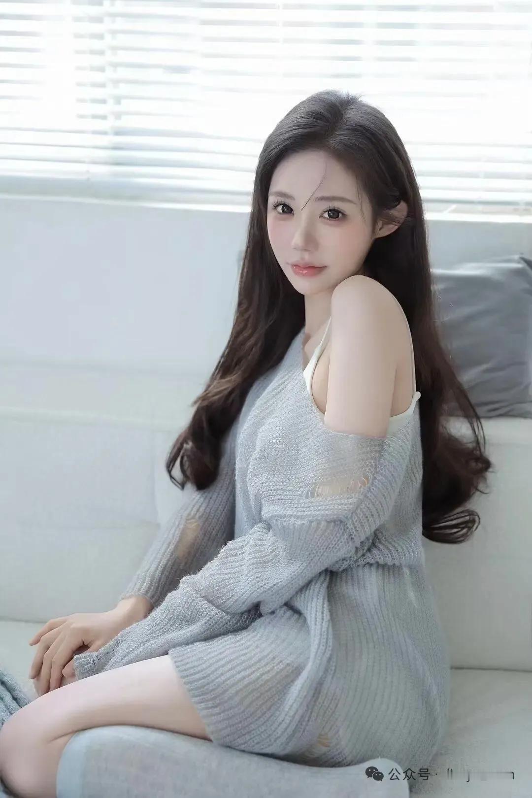 灰色的浪漫怎样穿搭知性又显身材?