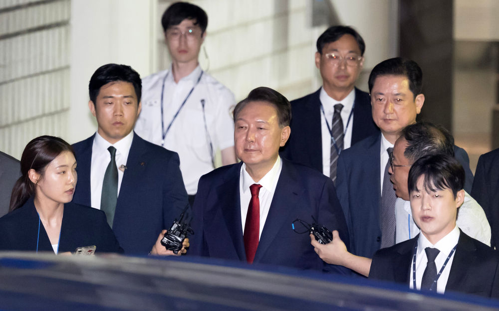 尹锡悦主动接受特检组讯问 全程行使沉默权