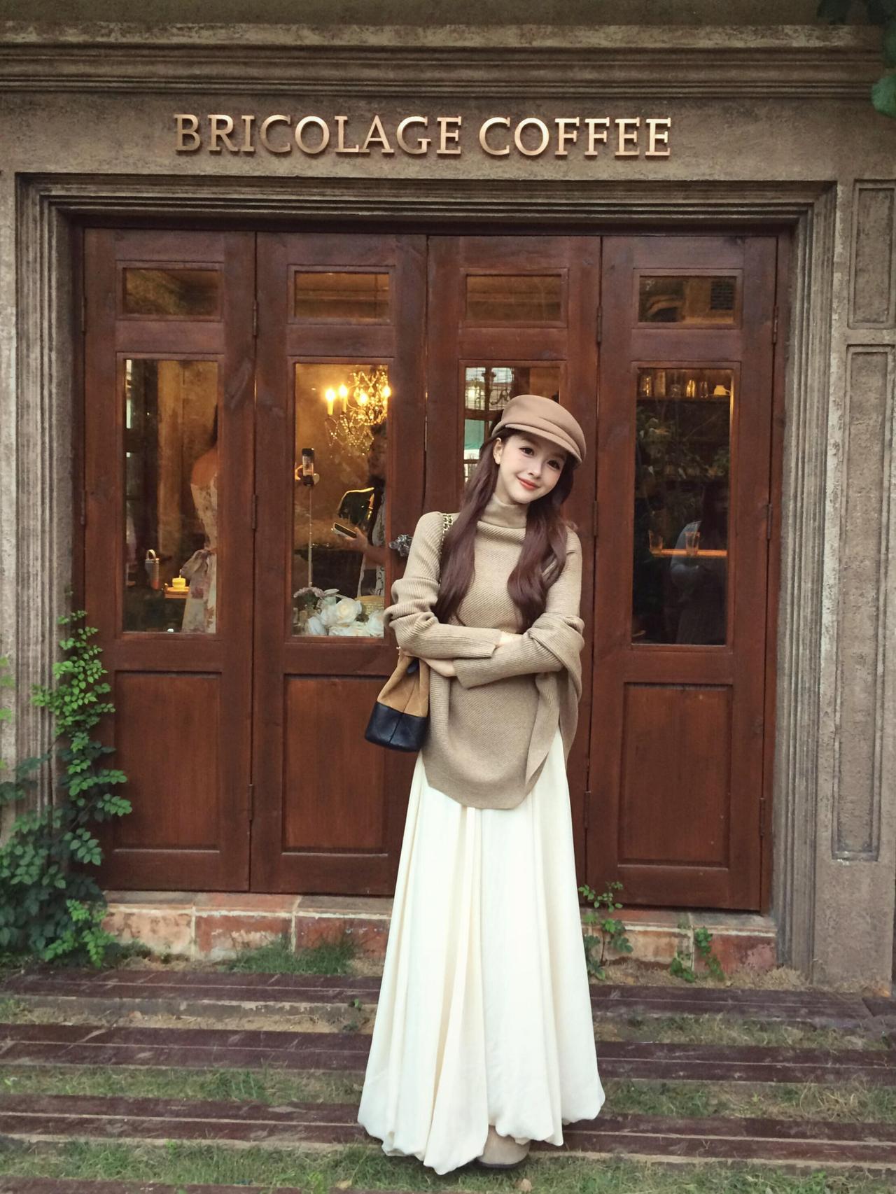 在BRICOLAGE COFFEE前