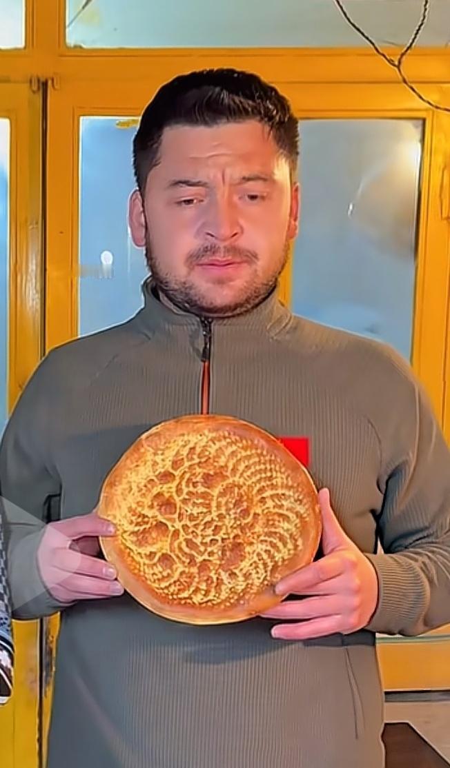 《和平计划陷入拉锯战：泽连斯基提交20点修改案，坚持“你撤我才撤”原则》

  