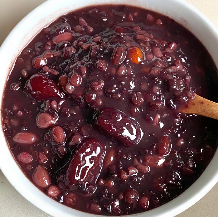 不必过度治疗！医生提醒6种病是衰老的表现

体检时一看到转氨酶偏高，整个人就有点