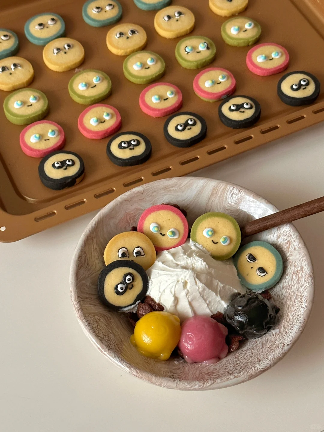 小蛋仔一碗炖，汤圆和饼干更配哦~