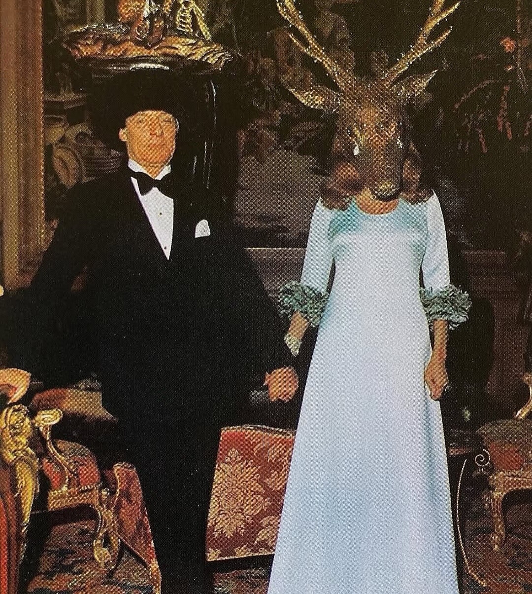 牛头、羊头、鹿头，风格真的一脉相承，和大开眼界里也差不了太多嘛。NWO新世界秩序