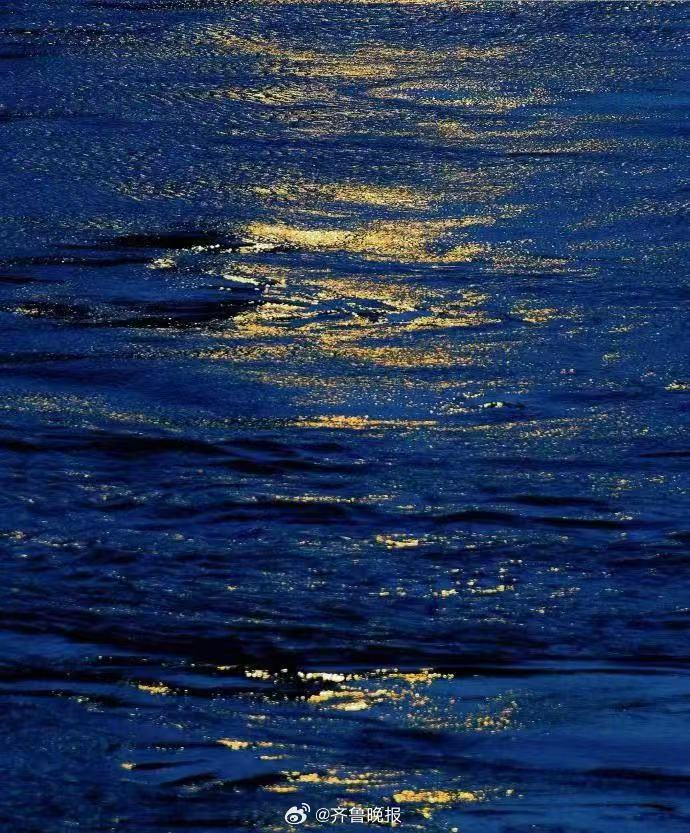 放下今日的疲惫，让梦带着你去往宁静的远方。#晚安#