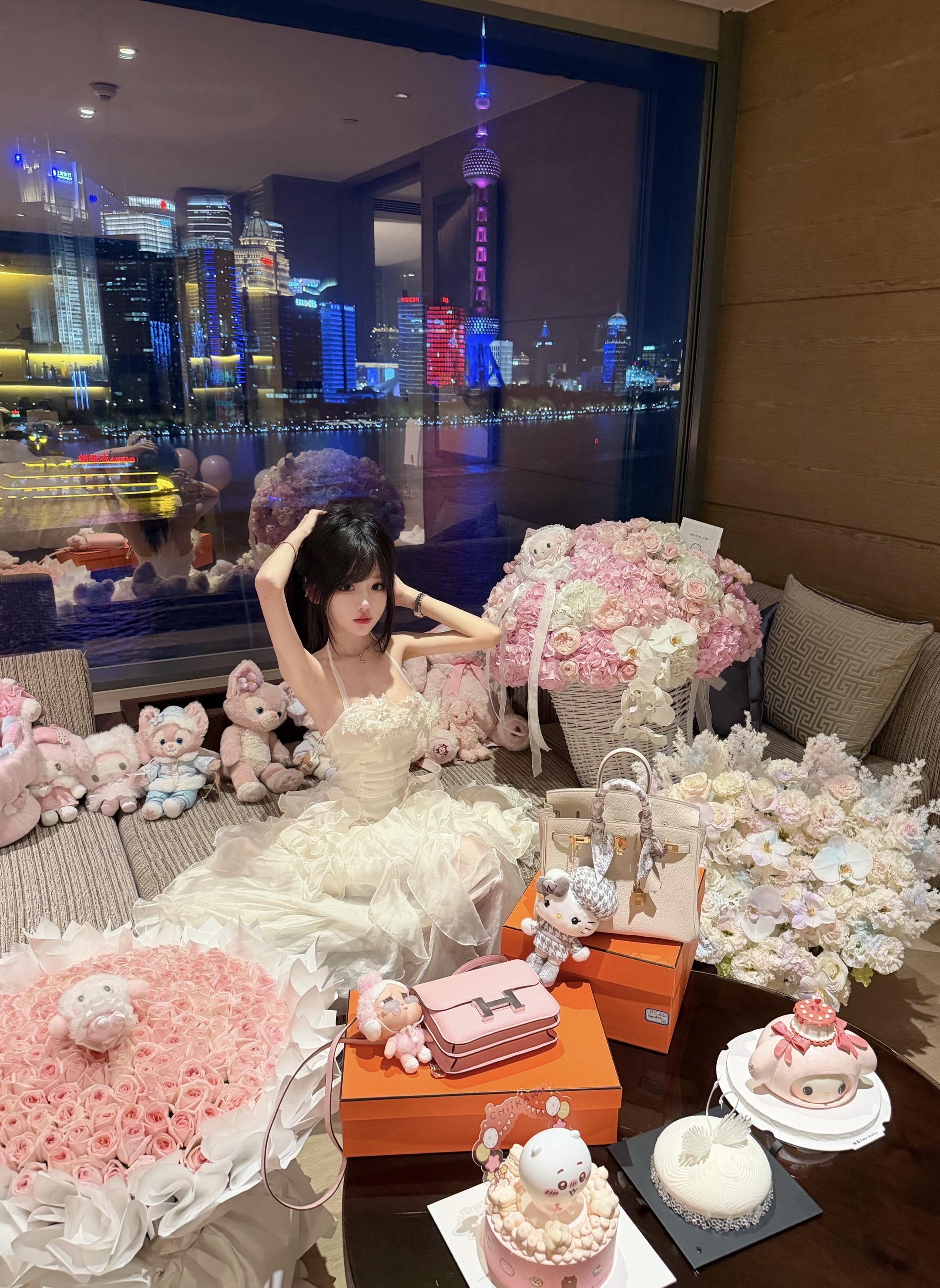 被爱着的23岁💕