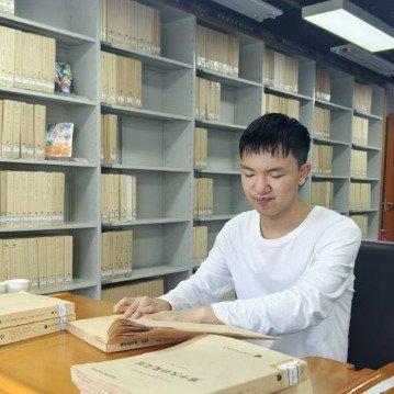 “山西挖眼案”受害男孩郭斌太励志了！6岁时他在家门口玩耍，被陌生女子诱骗到野外残