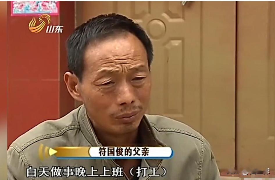 “打错了人？”2011年云南，35名保安手持狼牙棒，将一名17岁的高中生当街殴打