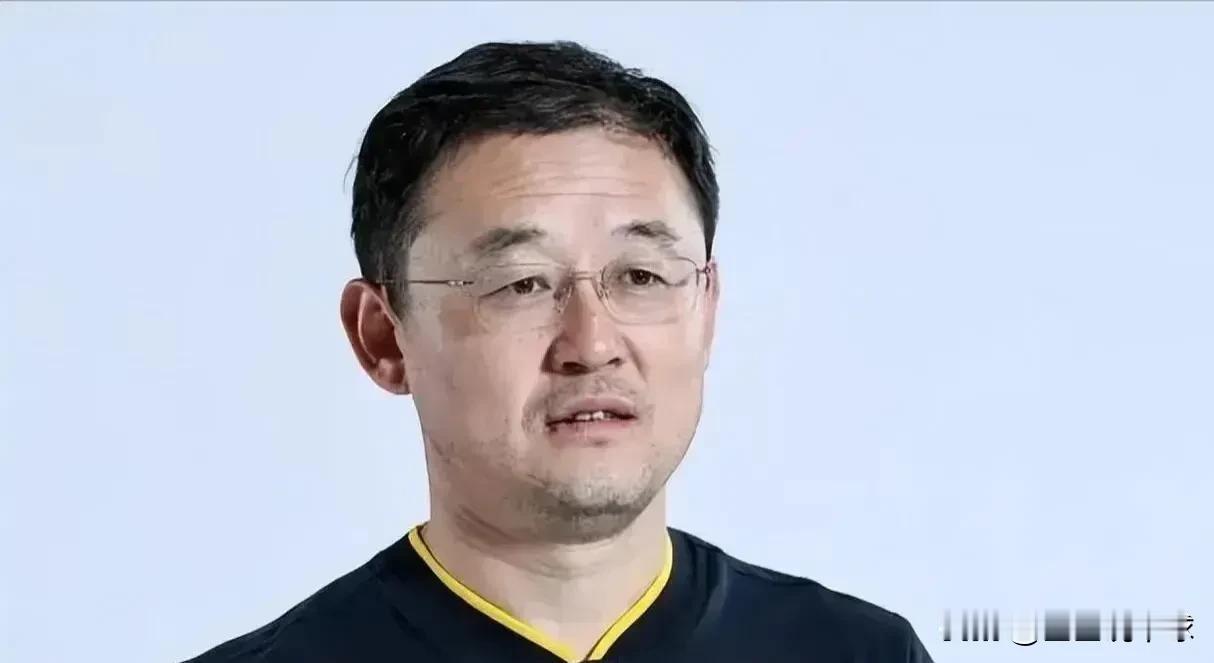 一针见血！国足世预赛即将开打，英超名宿给出了自己的看法[玫瑰]
1. 前两场比赛