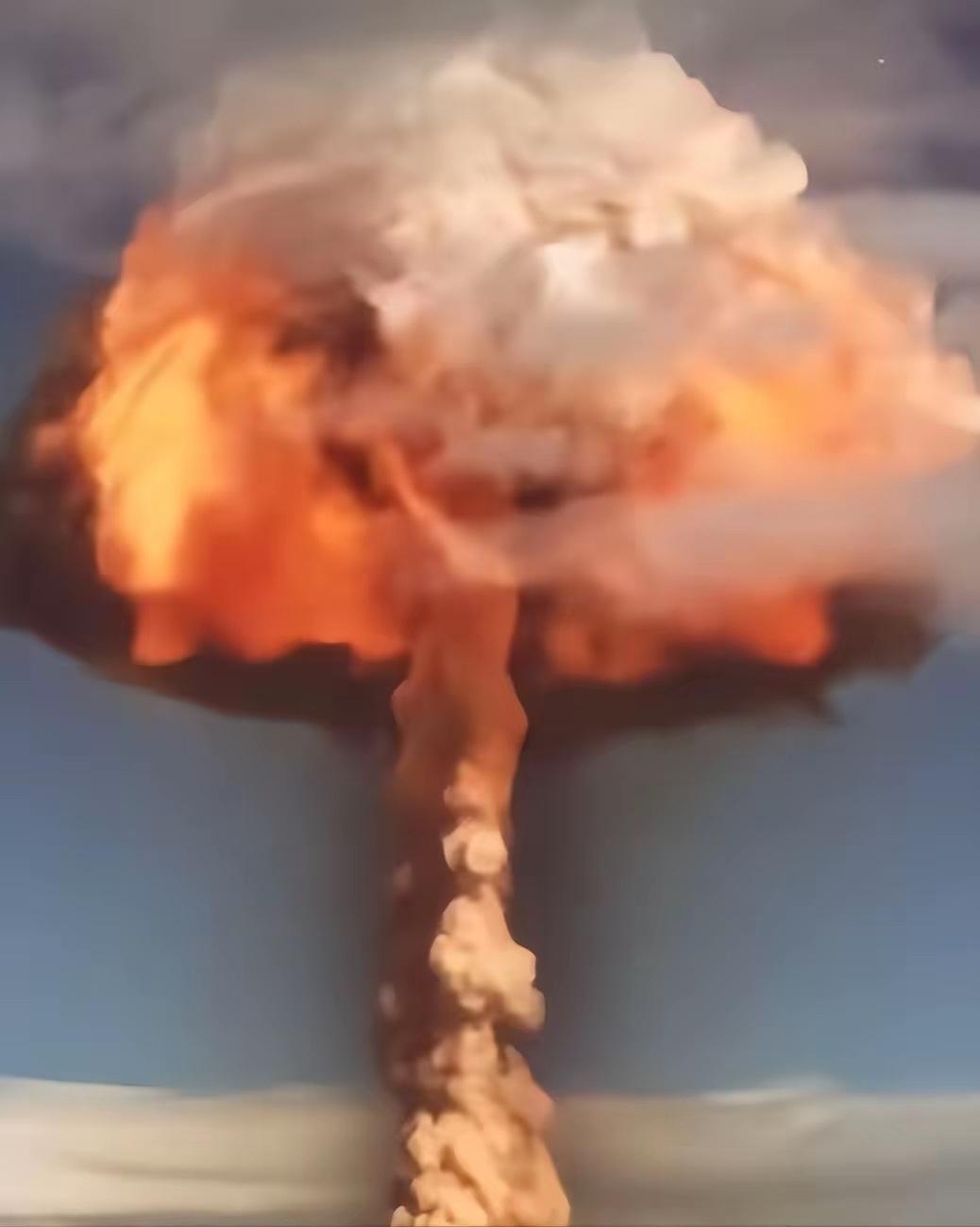 日本右翼对中国发出警告！一旦中国动用“核武器”对日本本土实施打击，那么等着中国的