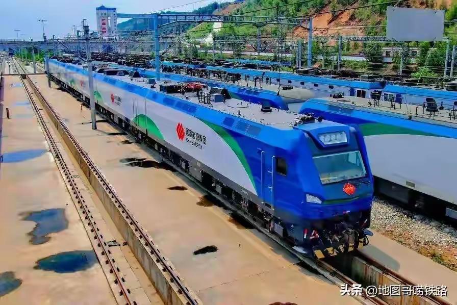 看完国能朔黄铁路的招聘岗位，心里很有感触。
 
线路工、桥隧工、信号工、通信工、