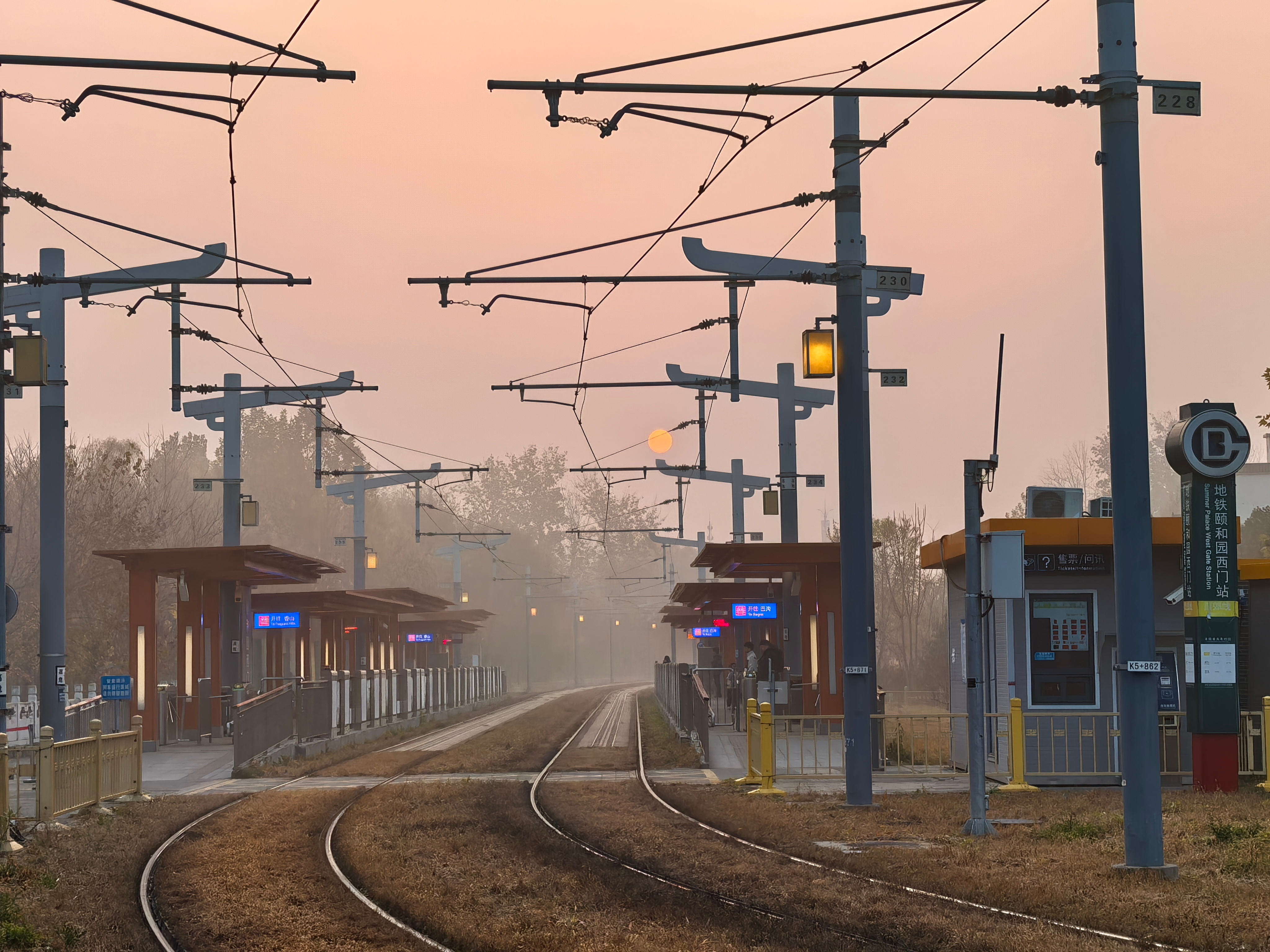 S-昨天提醒了一下，互动数上来了，这样就很好，我才会有动力去输出高质量的观点。我
