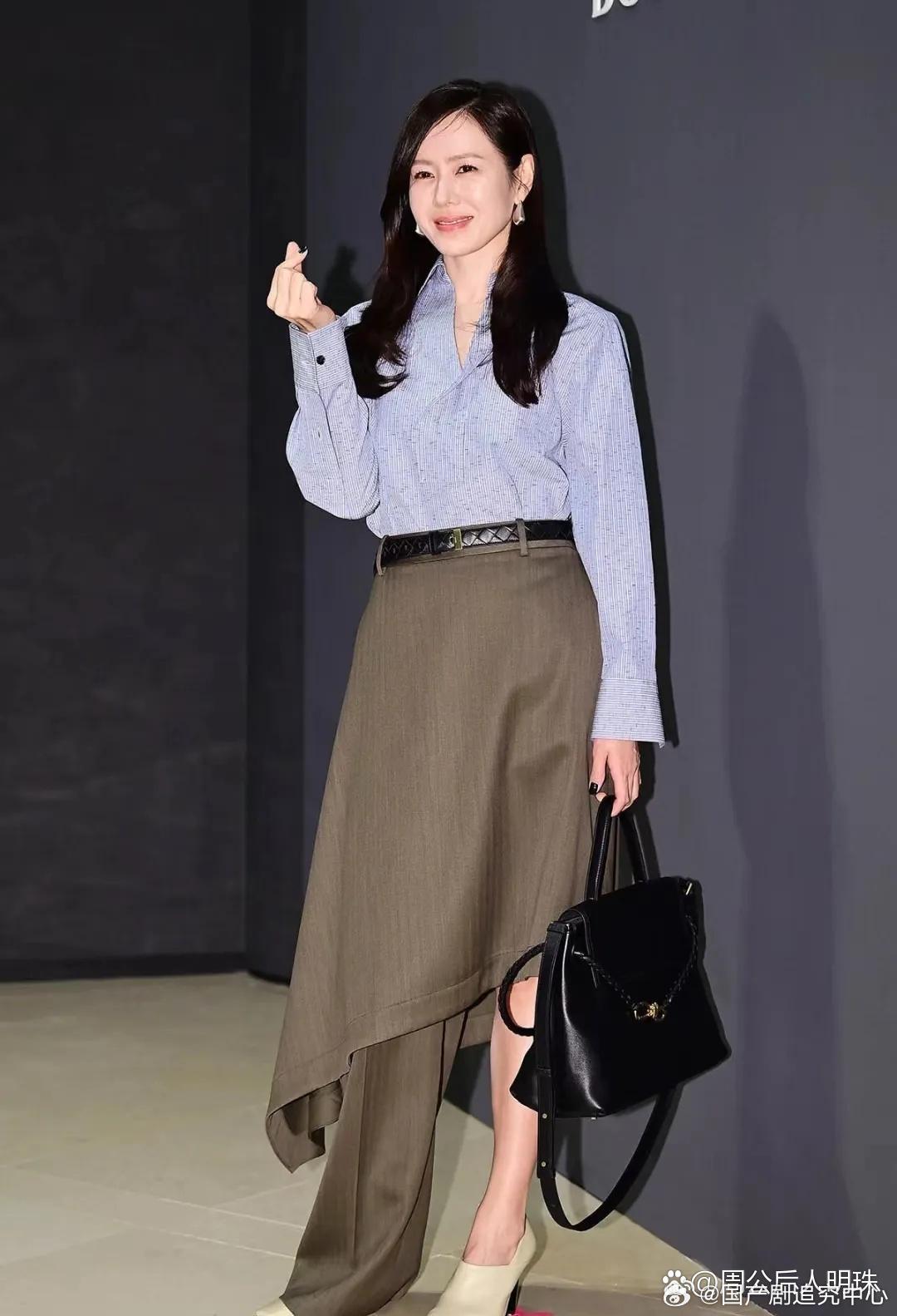 孙艺珍这裙子应该会卖爆！ 