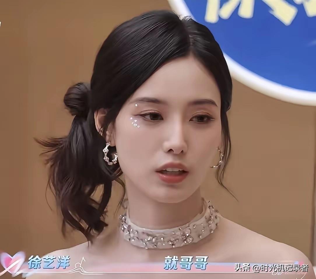 黄子韬喜欢徐艺洋真的是生理性喜欢，徐艺洋从认识黄子韬就一口一个哥哥称呼，别人叫老