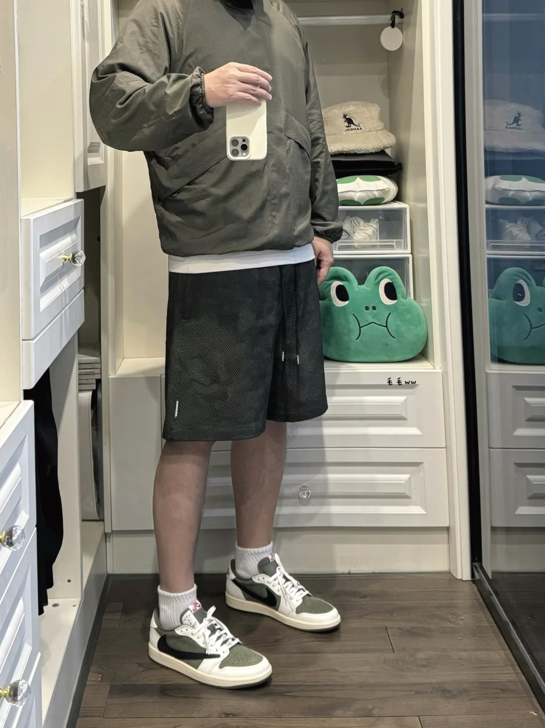 橄榄绿色｜户外穿搭