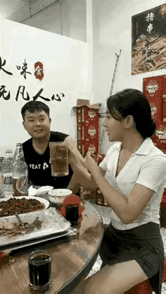 人间烟火味，最抚凡人心！小姐姐喝酒🍺真豪爽微醺喝酒日常 中年妇女喝酒 生活点滴