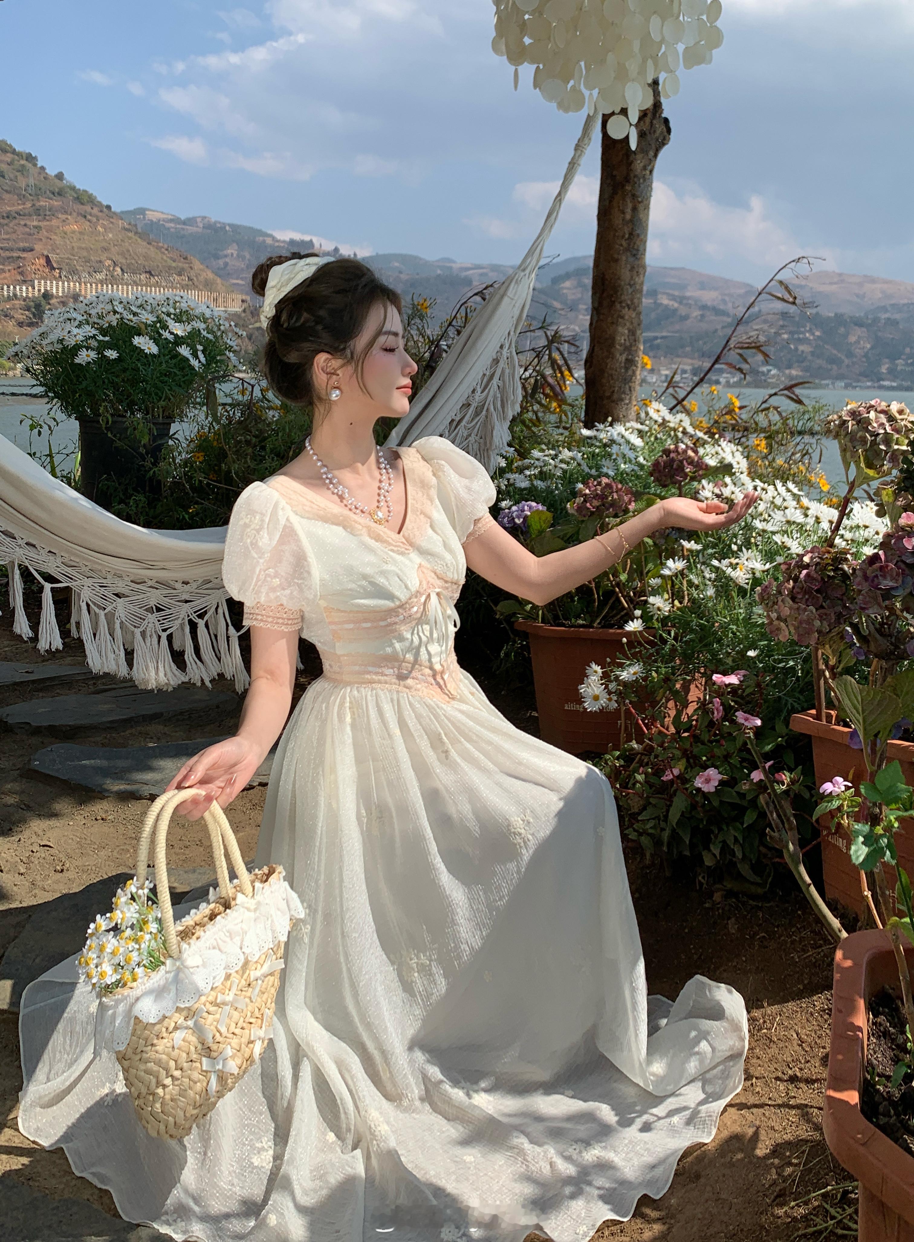 与阳光共舞🌱🌻🌺 ​​​