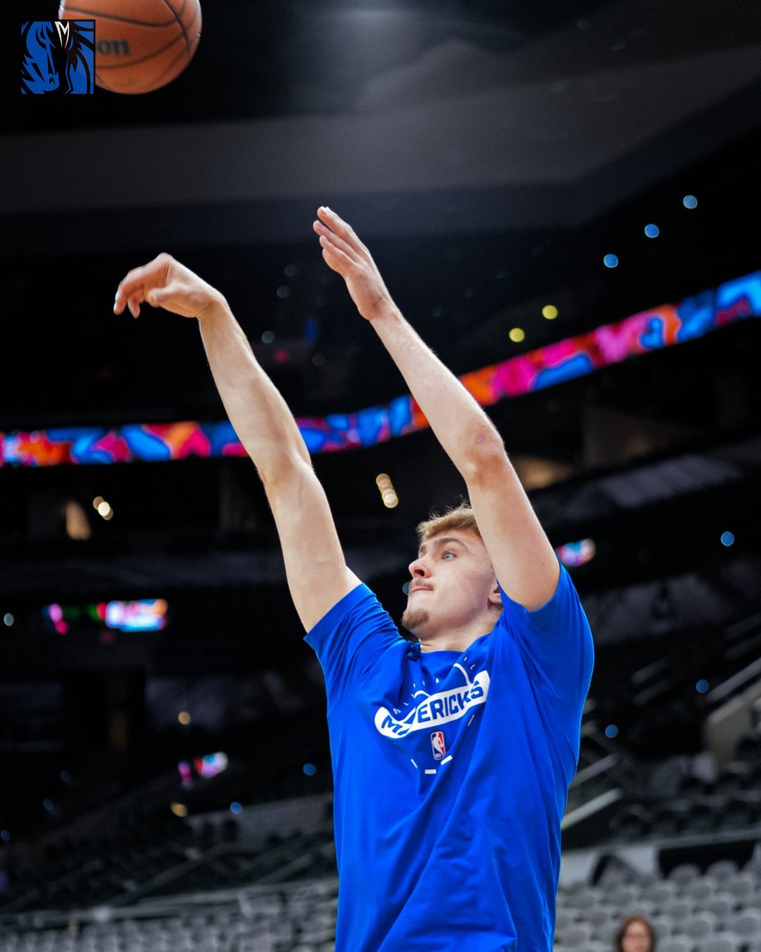 弗拉格热身，今天手感能不能恢复？独行侠vs马刺