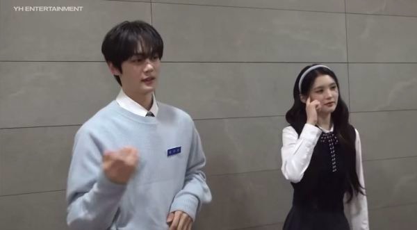 如何看待粉丝用豆葵道关系好来洗 但实际上ana和金奎彬cha对比和金道勋cha完