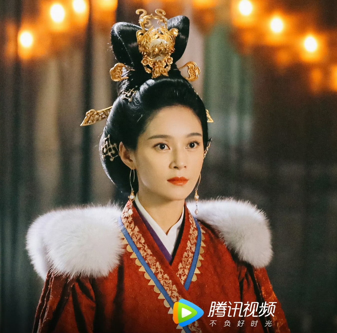 u1s1这剧的妆发做得不错（就是很遗憾萧绰没有穿上隆重的衮冕服） ps：俺觉得图