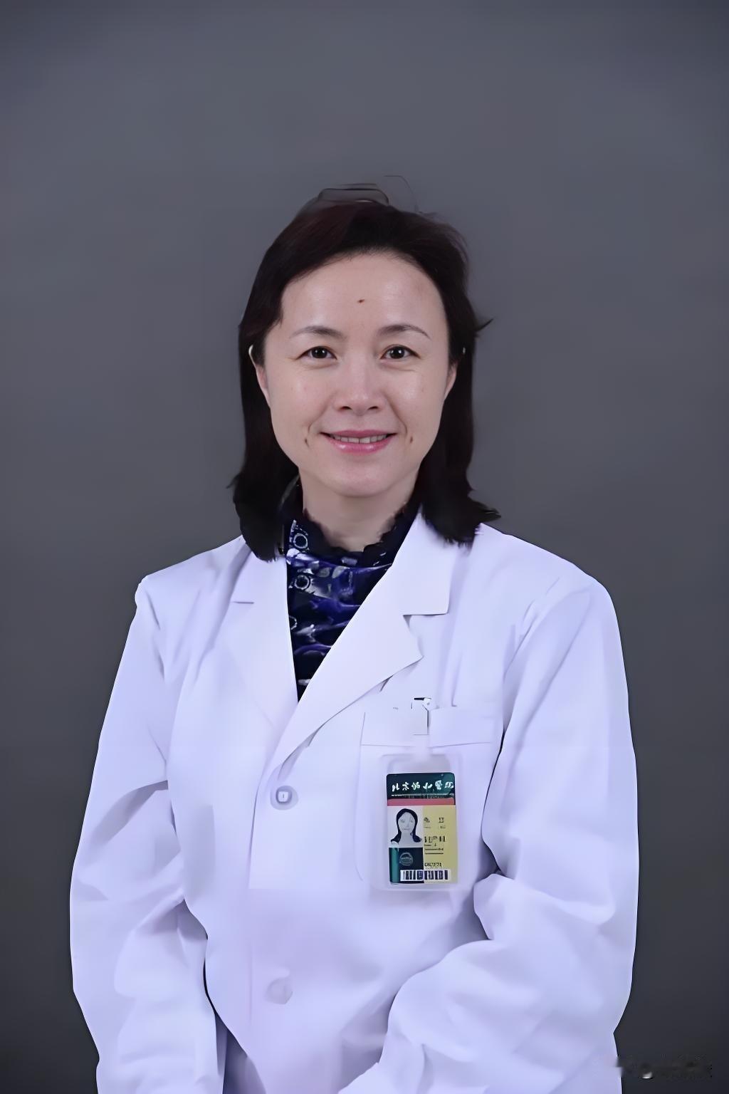 朱兰教授是我国妇产科学领域的顶尖专家，尤其在女性盆底功能障碍性疾病、女性生殖道畸