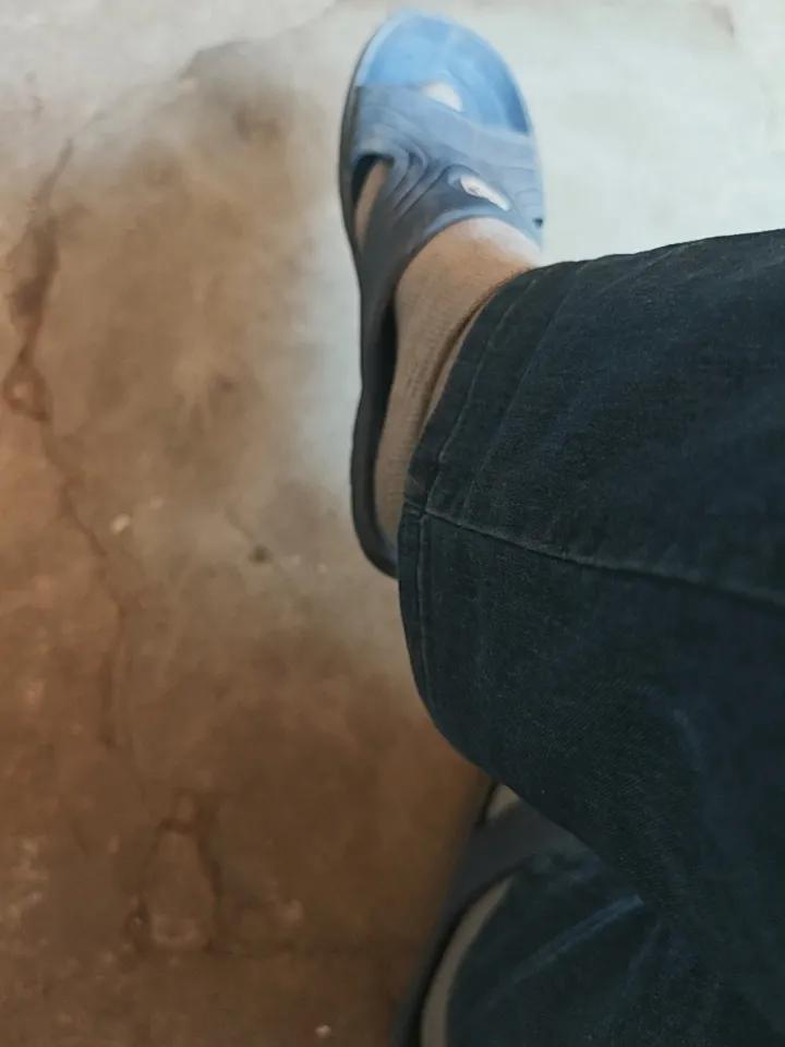 发现“先富带后富”还真有点门道。就像于东来，祖上是穷人，致富后就积极带后富。那些
