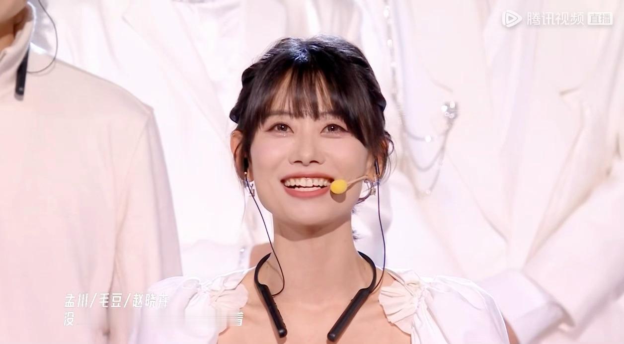 赵晓卉你美丝了。。。 