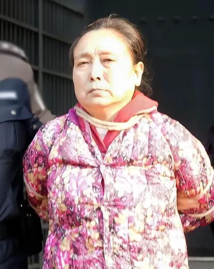 2018年，湖南湘潭的杨克莲被确认身份后，步向了刑场。在她被执行死刑前，这成了她