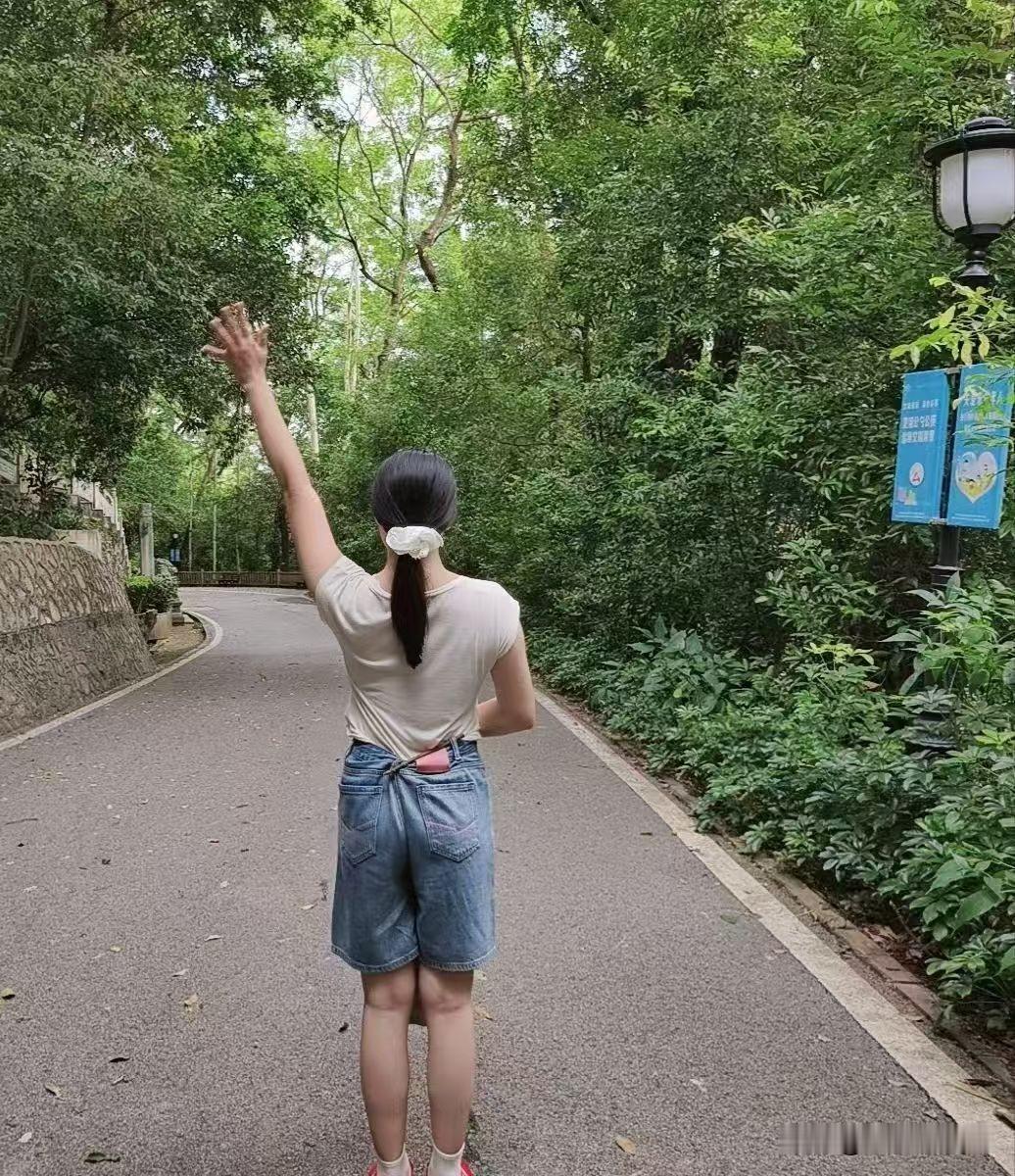 大早上骑行
遇到这种情况
该咋办